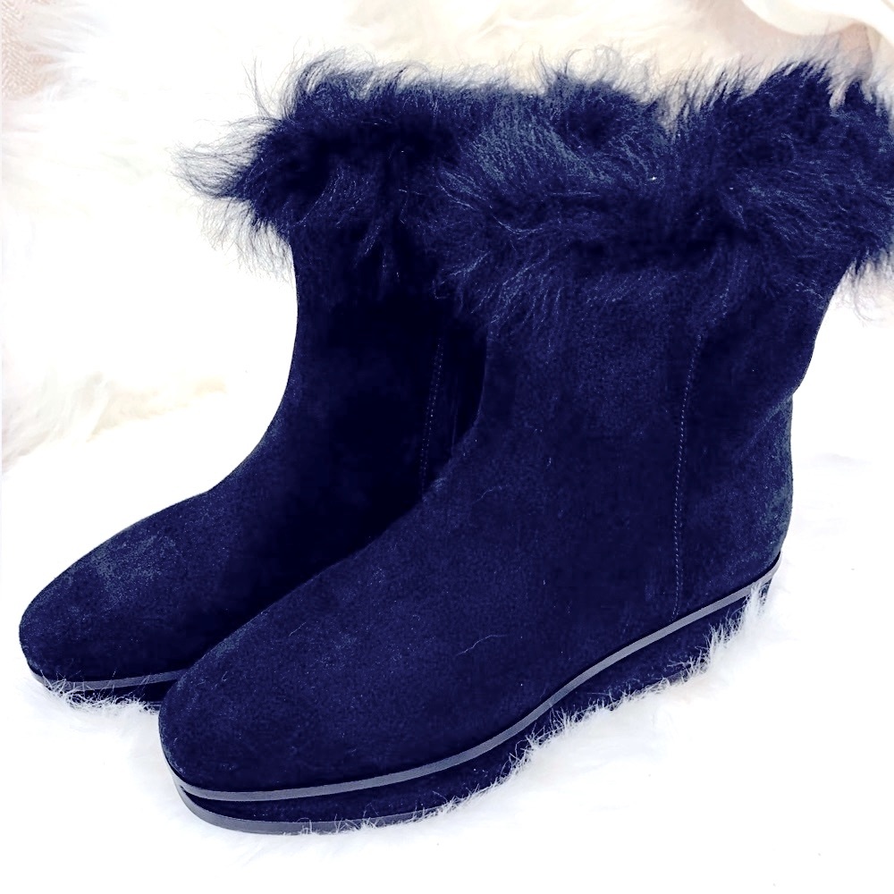 TORY BURCH BOOT GORGEOUS SUEDE,FUR & SHERLING STYLE WEDGE HEEL NWOT SIDE ZIPPER